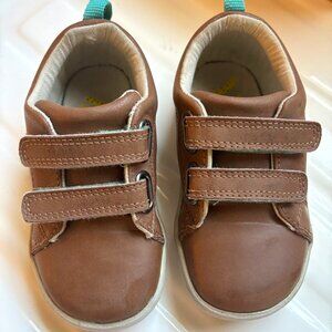 Ten Little Everyday Original, Mocha Brown, Size 8 (Toddler)